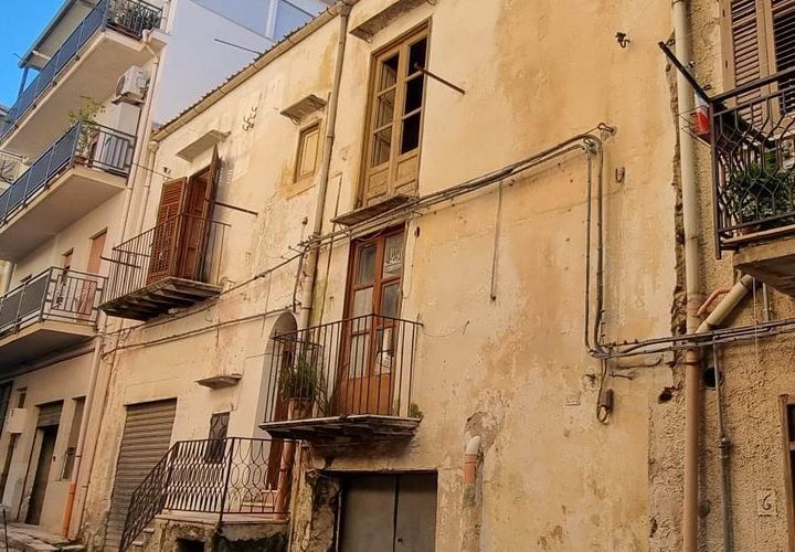 Villa i Montelepre, Palermo, Montelepre - € 75.000 | Ref: 8682RV60227 - foto 1