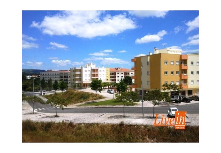 Helårsgrund i Matacaes, Lisbon, Matacaes - € 168.000 | Ref: 9203AA - foto 1