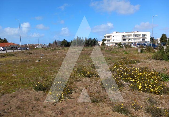 Helårsgrund i Ovar, Aveiro, Ovar - € 131.892 | Ref: 1060841/24 AL - foto 1