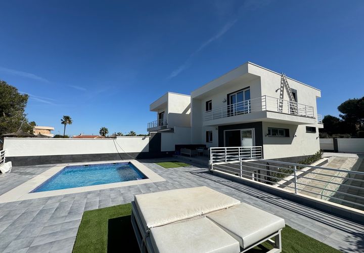 Villa a Los Balcones, Alicante, Los Balcones - € 599.000 | Ref: ks4228 - foto 1