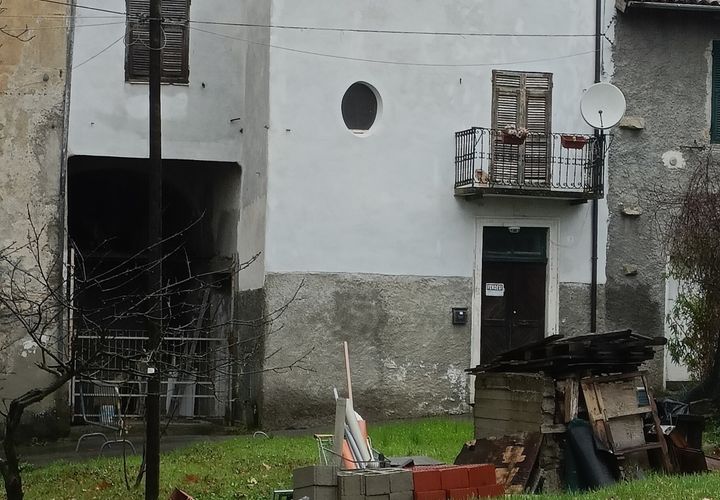 Villa a Parodi Ligure, Alessandria, Parodi Ligure - € 50.000 | Ref: 27161 - foto 1