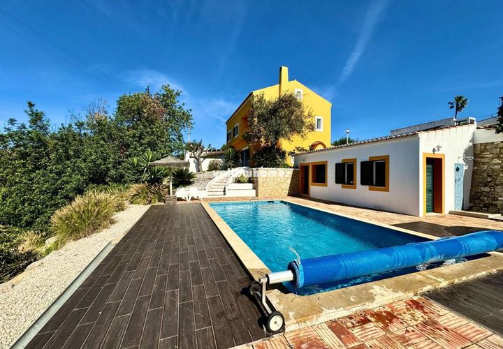 Villa i Tavira, Faro, Tavira - € 1.100.000 | Ref: LHV-1513 - foto 1