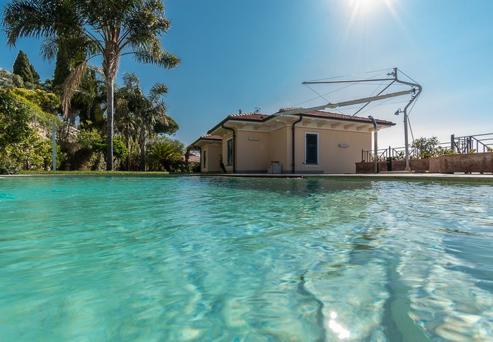 Villa i Bordighera, Imperia, Bordighera - € 4.700.000 | Ref: AG-DOM 5030 - foto 1