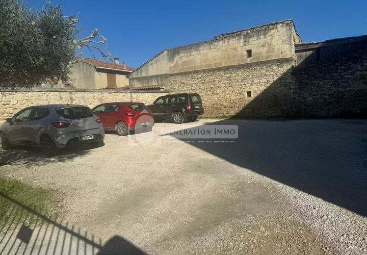 Garage i Eyragues, Bouches-du-Rhone, Eyragues - € 16.500 | Ref: 2339 - foto 1