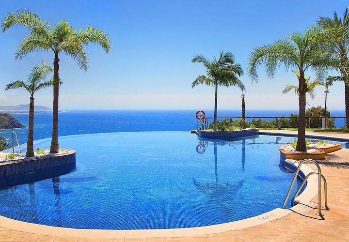 Rækkehus i Almunecar, Granada, Almunecar - € 350.000 | Ref: PSRE-V1121 - foto 1
