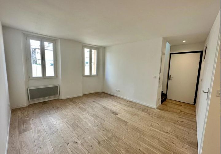 Duplex i Vallauris, Alpes-Maritimes, Vallauris - € 149.000 | Ref: 84358970 - foto 1