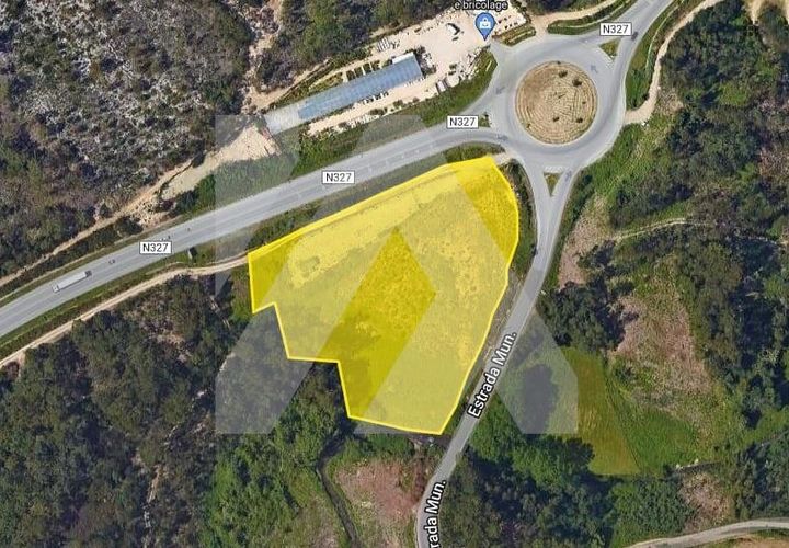 Helårsgrund i Ovar, Aveiro, Ovar - € 260.000 | Ref: 104.1028 - foto 1