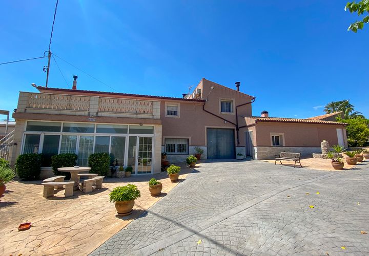 Landejendom i Monovar, Alicante, Monovar - € 699.000 | Ref: CF2964 - foto 1
