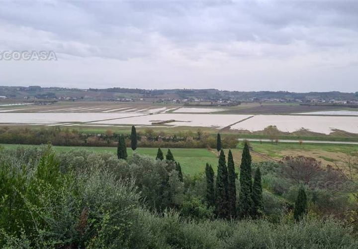 Villa a Fucecchio, Florence, Fucecchio - € 175.000 | Ref: CS83 - foto 1