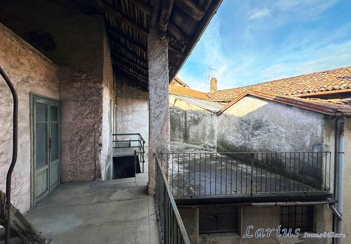 Villa i Valbrona, Como, Valbrona - € 33.000 | Ref: Val102 - foto 1