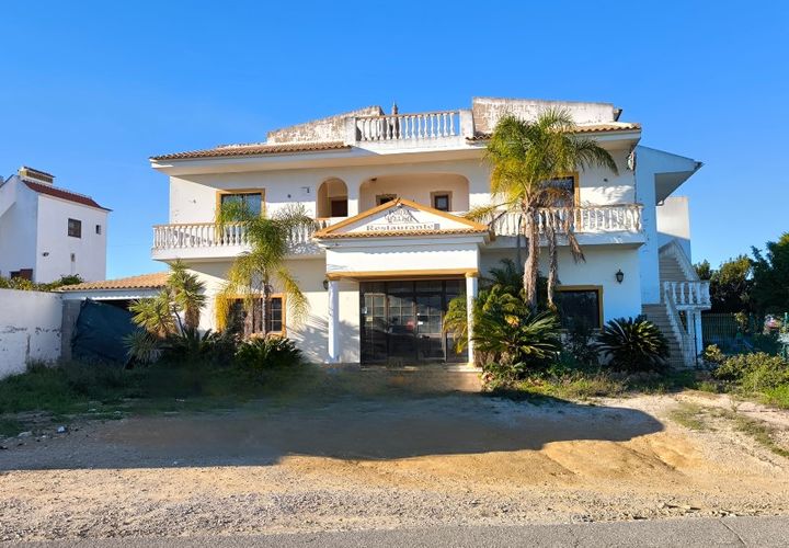 Villa i Quelfes, Faro, Quelfes - € 515.000 | Ref: 025240019 - foto 1