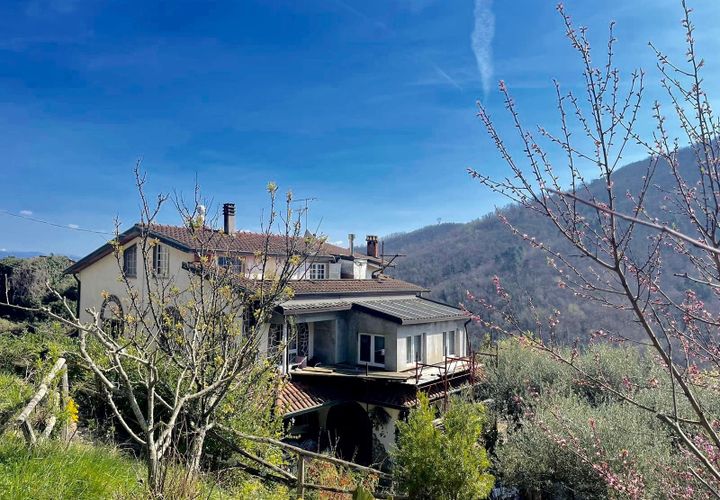 Villa a Tresana, Massa and Carrara, Tresana - € 500.000 | Ref: 1404 - foto 1