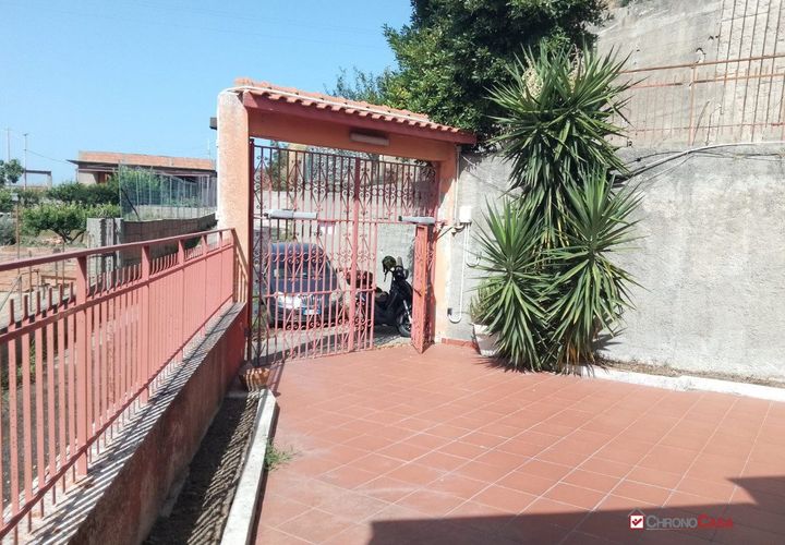Villa a Messina, Messina, Messina - € 95.000 | Ref: UTL-7635 - foto 1