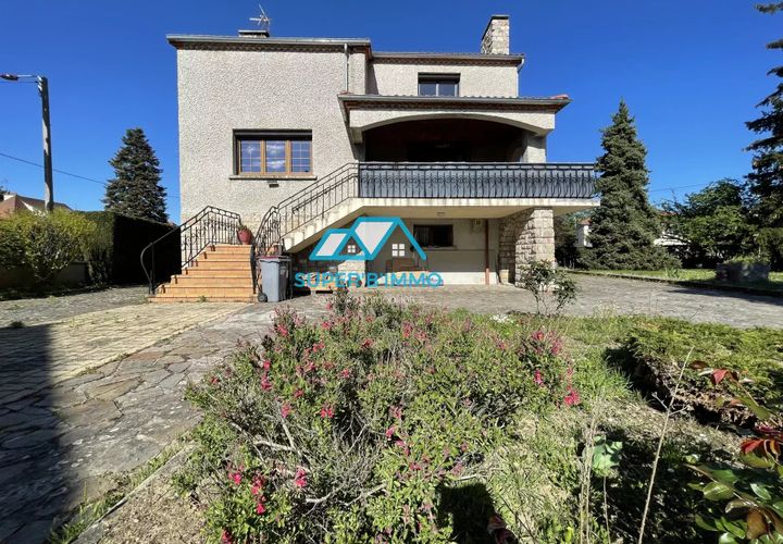 Villa i Brioude, Haute-Loire, Brioude - € 229.000 | Ref: 84407303 - foto 1