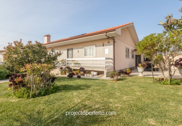 Villa a Silvalde, Aveiro, Silvalde - € 495.000 | Ref: 3579 - foto 1