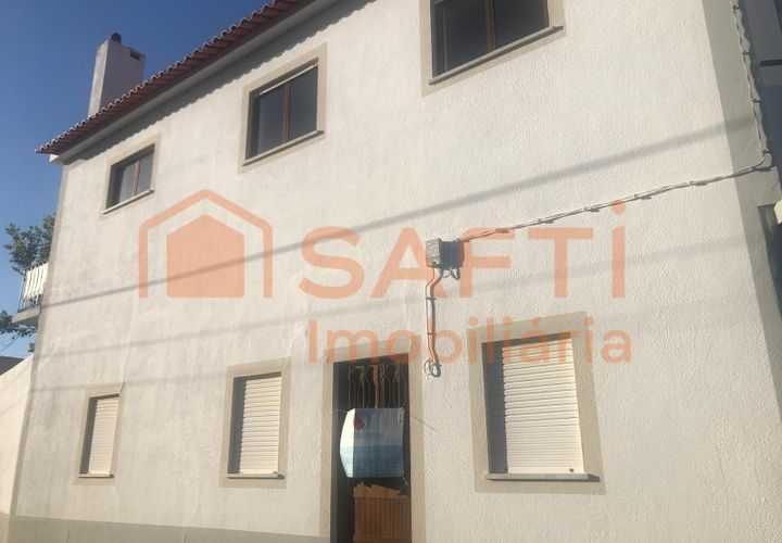 Villa a Assentiz, Santarem, Assentiz - € 200.000 | Ref: SAFTI:004883 - foto 1