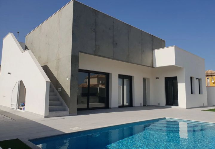 Villa a Pinar De Campoverde, Alicante, Pinar De Campoverde - € 333.500 | Ref: V0199 - foto 1