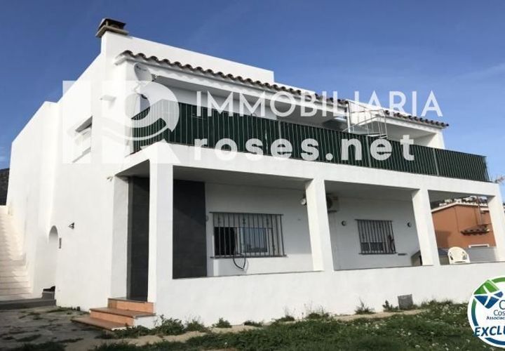 Villa i Roses, Gerona, Roses - € 460.000 | Ref: 2878 - foto 1