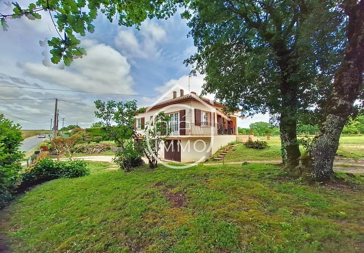 Villa a Saint-Astier, Lot-et-Garonne, Saint-Astier - € 160.000 | Ref: 4994 - foto 1