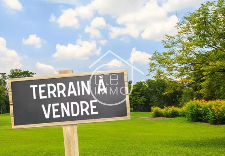 Helårsgrund i Gensac, Gironde, Gensac - € 55.000 | Ref: 4226 - foto 1
