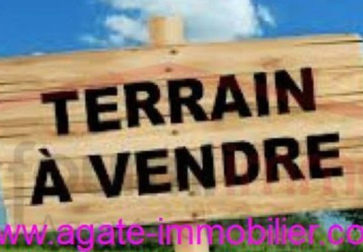 Helårsgrund i Prechac, Gironde, Prechac - € 77.000 | Ref: U_9754 - foto 1