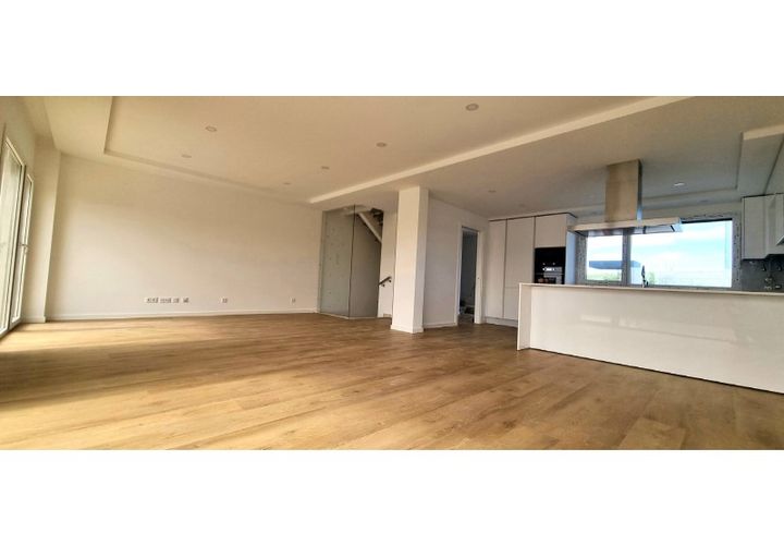 Byhus i Costa da Caparica, Setubal, Costa da Caparica - € 680.000 | Ref: 6355 - foto 1