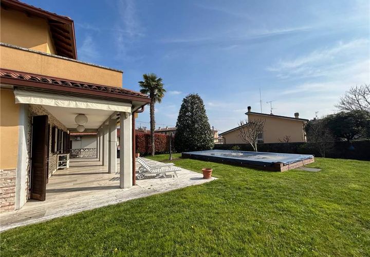 Villa a Castelli Calepio, Bergamo, Castelli Calepio - € 390.000 | Ref: CC334 - foto 1