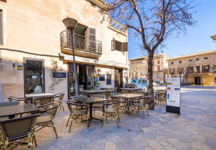 Landsbyhus i Pollenca, Mallorca, Pollenca - € 1.550.000 | Ref: POL20611 - foto 1
