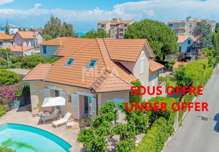 Villa i Antibes, Alpes-Maritimes, Antibes - € 1.590.000 | Ref: 83565898 - foto 1