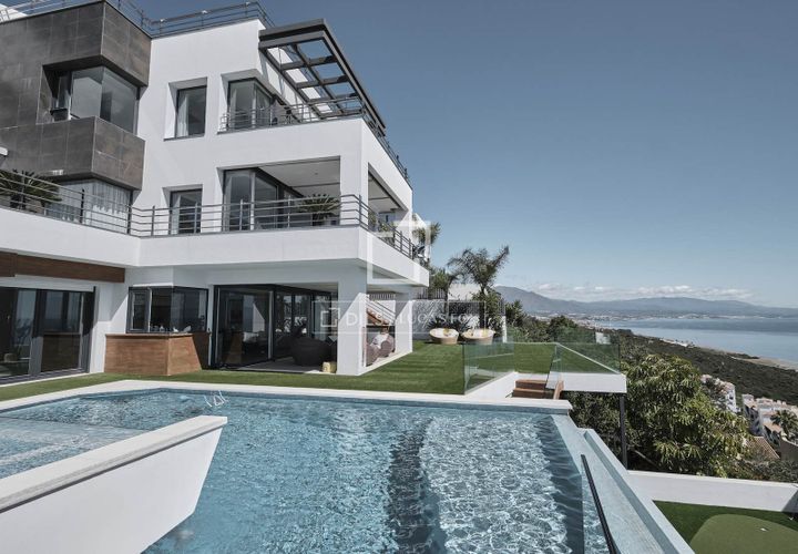 Villa i Manilva, Malaga, Manilva - € 2.995.000 | Ref: EST49670 - foto 1