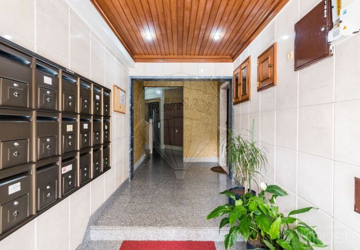 Lejlighed i Belas, Lisbon, Belas - € 314.500 | Ref: 122291002-730 - foto 1