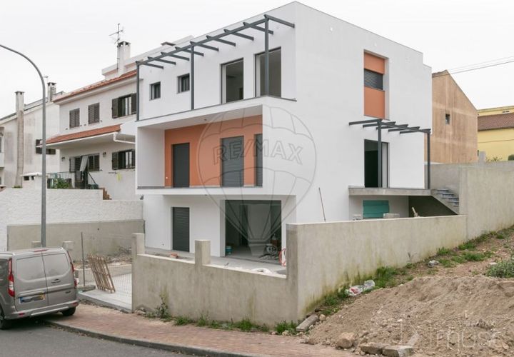 Villa i Amadora, Lisbon, Amadora - € 645.000 | Ref: 124151193-13 - foto 1