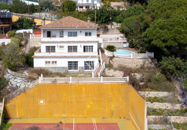 Villa a Premia De Dalt, Barcelona, Premia De Dalt - € 890.000 | Ref: MRS49293 - foto 1
