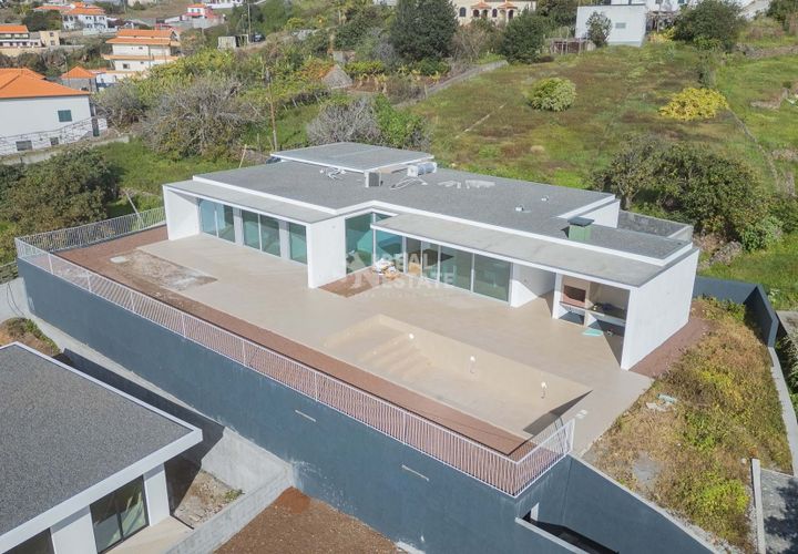Villa i Calheta, Madeira, Calheta - € 1.800.000 | Ref: 071808 - foto 1