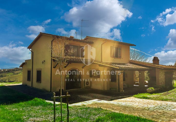 Villa i Todi, Perugia, Todi - € 490.000 | Ref: 64079 - foto 1