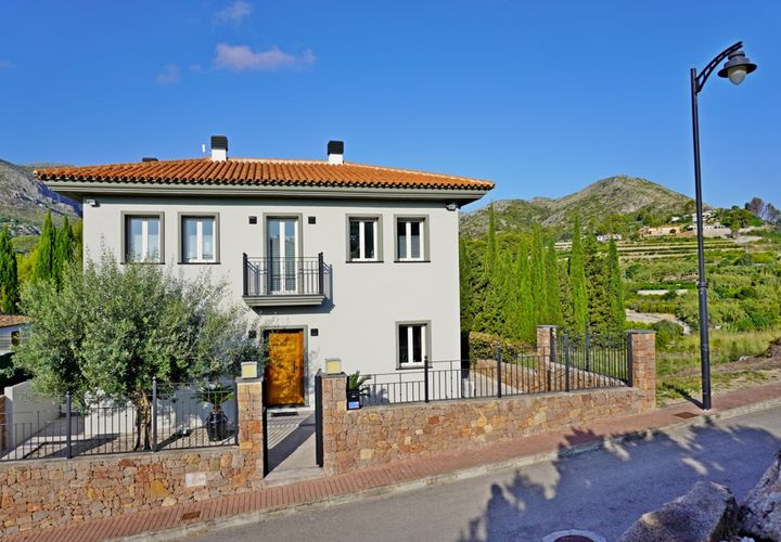 Villa i Pego, Alicante, Pego - € 825.000 | Ref: L001450 - foto 1