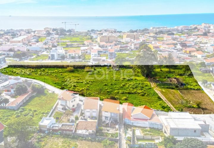 Helårsgrund i Canidelo, Porto, Canidelo - € 2.250.000 | Ref: ZMPT565948 - foto 1