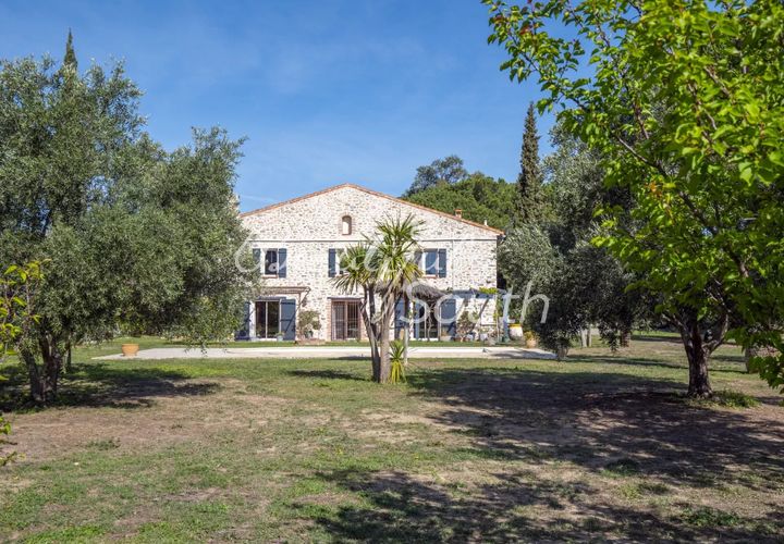 Villa a Perpignan, Pyrenees-Orientales, Perpignan - € 695.000 | Ref: SP454 - foto 1