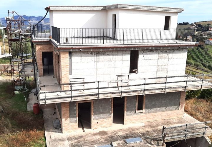 Villa en Offida, Ascoli Piceno, Offida - € 125.000 | Ref: 6701 - photo 1