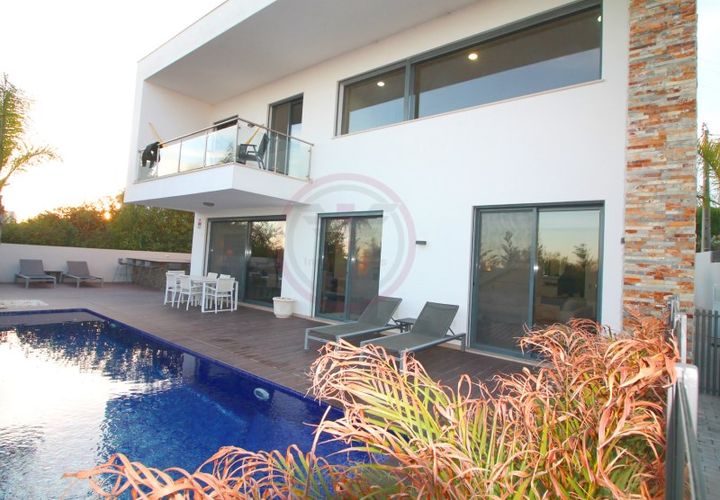 Villa i Almancil, Faro, Almancil - € 1.495.000 | Ref: V2673 - foto 1