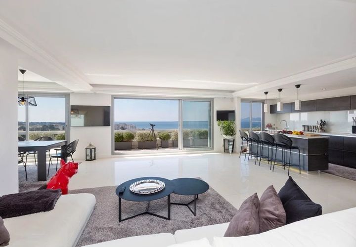 Lejlighed i Antibes, Alpes-Maritimes, Antibes - € 2.590.000 | Ref: 84520015 - foto 1