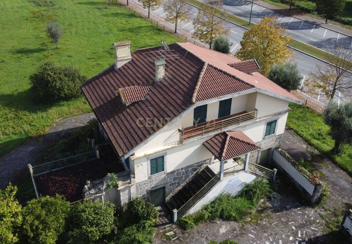 Villa i Viseu, Viseu, Viseu - € 550.000 | Ref: C0203-02191 - foto 1