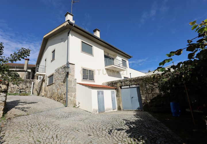 Villa i Viseu, Viseu, Viseu - € 415.000 | Ref: C0203-02229 - foto 1