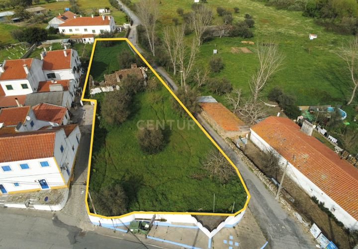 Helårsgrund i Evora, Evora, Evora - € 145.000 | Ref: C0185-03034 - foto 1