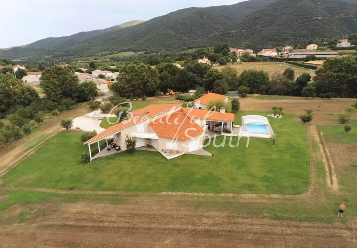 Villa i Vinca, Pyrenees-Orientales, Vinca - € 898.000 | Ref: DH1071 - foto 1