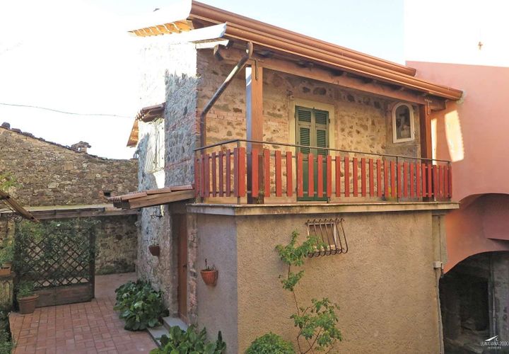 Villa i Bagnone, Massa and Carrara, Bagnone - € 85.000 | Ref: 224A-158056 - foto 1
