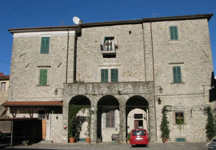 Villa a Mulazzo, Massa and Carrara, Mulazzo - € 230.000 | Ref: 174-176602 - foto 1