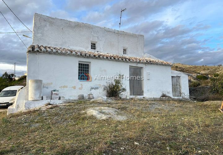 Herregård i Oria, Almeria, Oria - € 74 995 | Ref: AH-13721 - foto 1