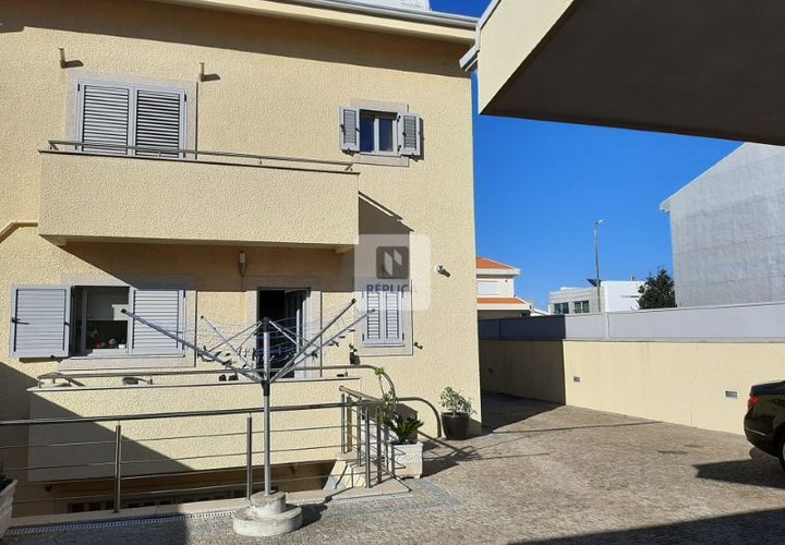 Villa i Arcozelo, Porto, Arcozelo - € 630.000 | Ref: RN0081-RA - foto 1