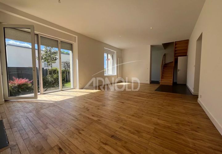 Villa i Nantes, Loire-Atlantique, Nantes - € 630.000 | Ref: 84588222 - foto 1